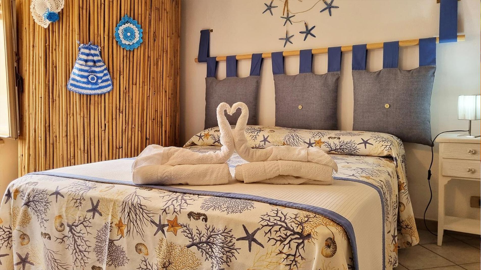 Casa Vacanza Vista Mare Кустоначі Екстер'єр фото
